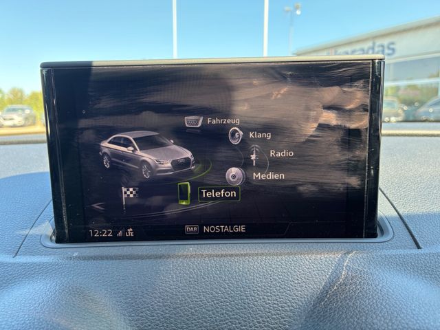 Fahrzeugabbildung Audi A3 Limo 35 TFSI >S Line/PANO/NAV/LED/Sitzheiz<