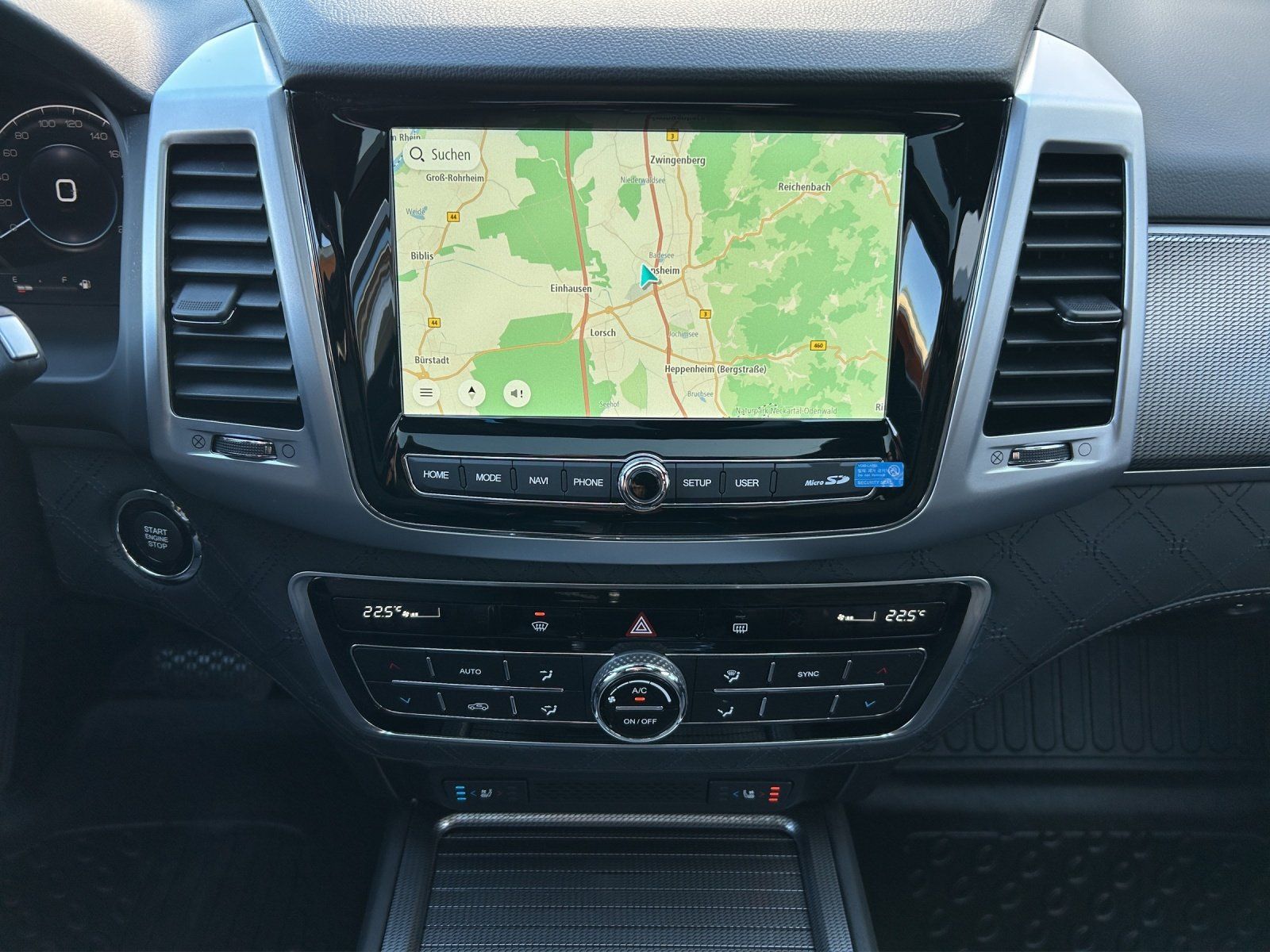 Fahrzeugabbildung Ssangyong Rexton Sapphire 2.2 D 8AT 4WD/360°CAM/GSD/7-Si./