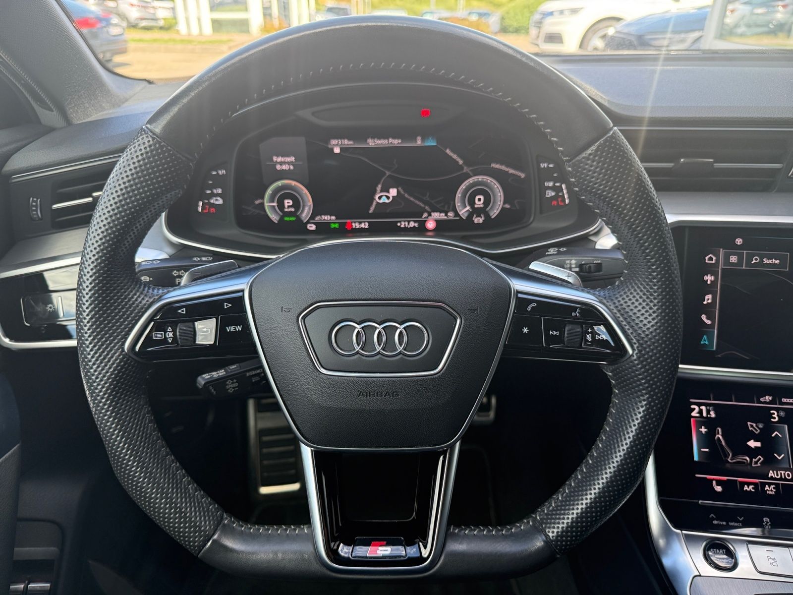 Audi A6 Limousine 55 2.0 TFSI e quattro sport S-line foto 12