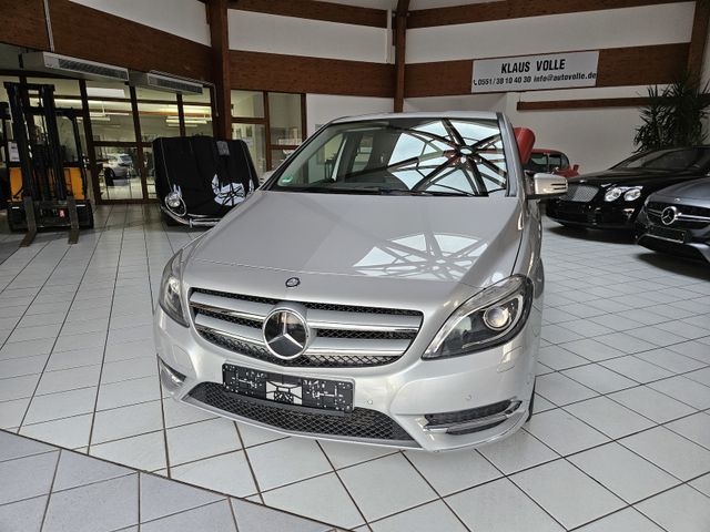 Mercedes-Benz B 220 CDI Sportpaket Xenon Navi SHZ PDC 18 Zoll