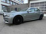 BMW 525 d M-SPORTPAKET-M-PAKET-HUD-XENON-LEDER-NAVI - BMW 525: 525d M Sportpaket