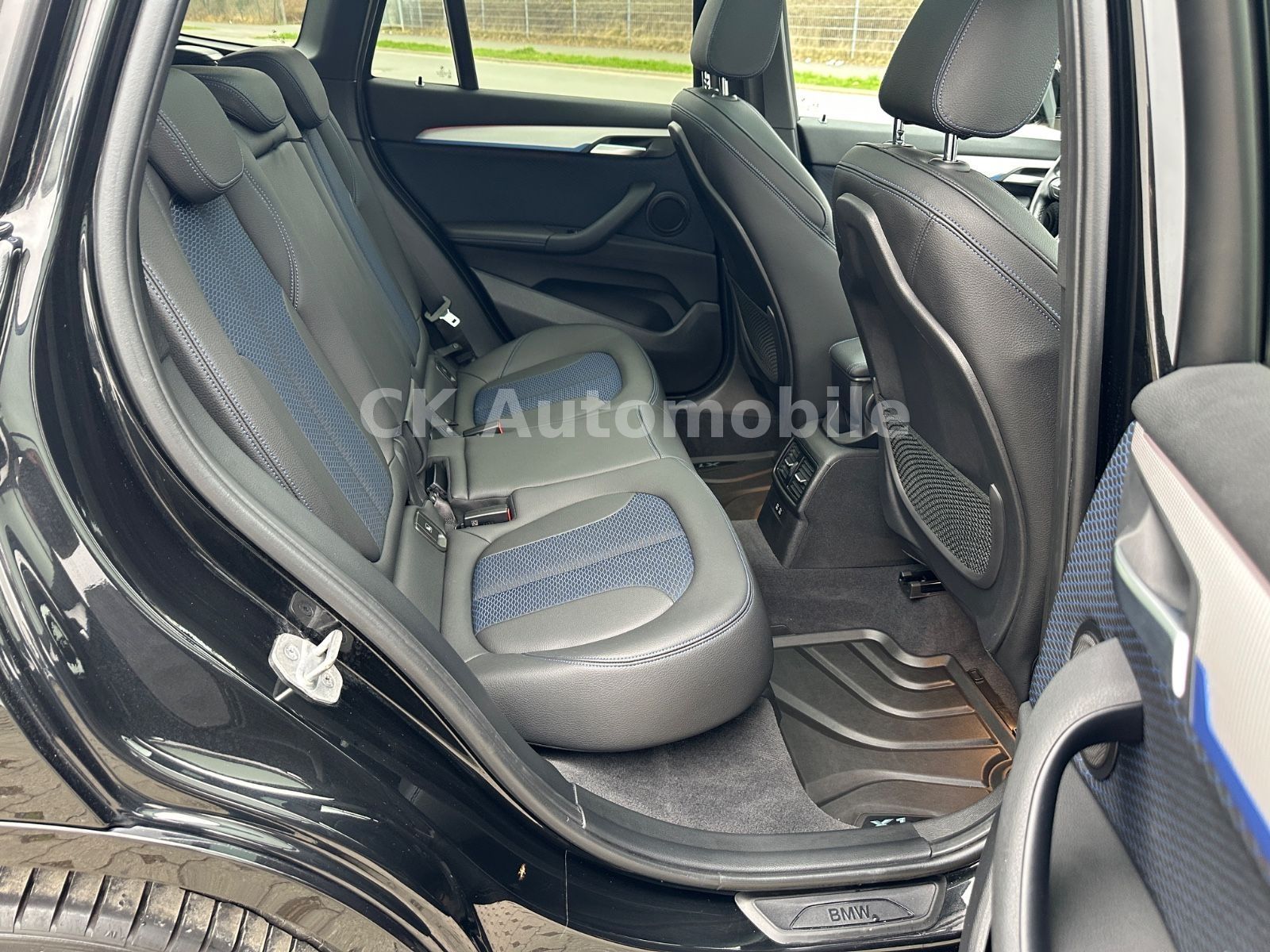 Fahrzeugabbildung BMW X1 xDrive 20 d M Sport/Pano/Navi/Kamera/LED/AHK