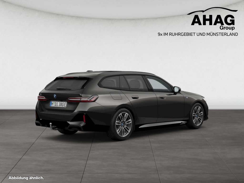 BMW i5 eDrive40 Touring foto 2