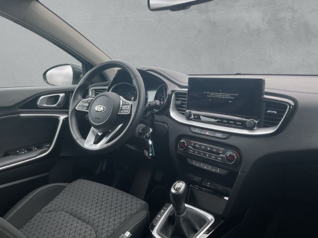 Fahrzeugabbildung Kia Ceed VISION 1.4 T-GDI *KOMFORT-PAKET*NAVIGATIONS