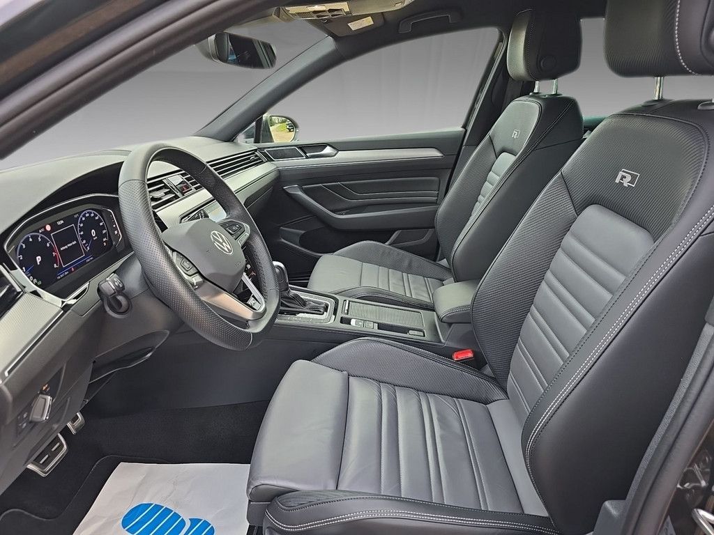 Volkswagen Passat Variant 1.5 TSI Elegance Elegance R-Line foto 8