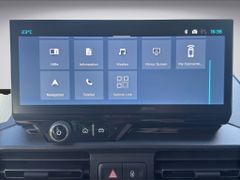 Fahrzeugabbildung Citroën Berlingo 1.5 Max XL HDI 130 EAT8 NAVI Kamera