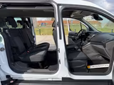 Ford Grand Tourneo Rollstuhltransporter Rollstuhlramp - Rollstuhltransporter gebraucht