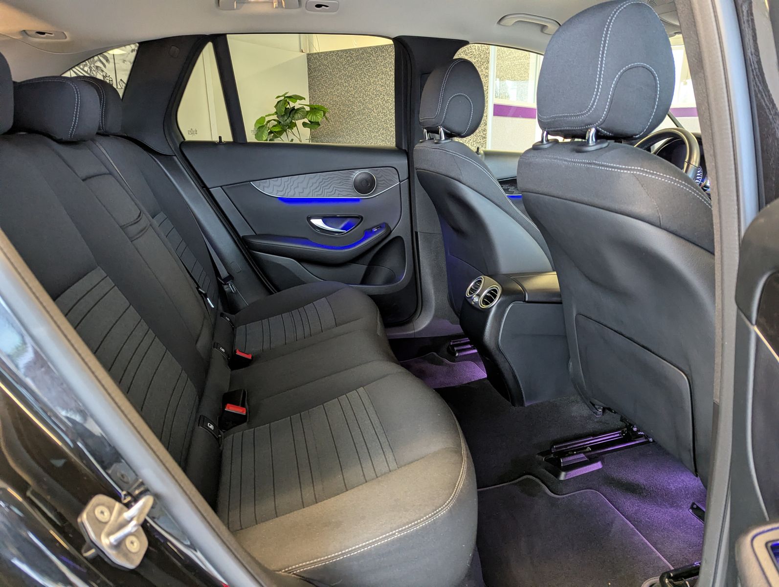 MERCEDES-BENZ GLC 200 4M Business MBUX LED High Temp. AHK 19" - Image 15