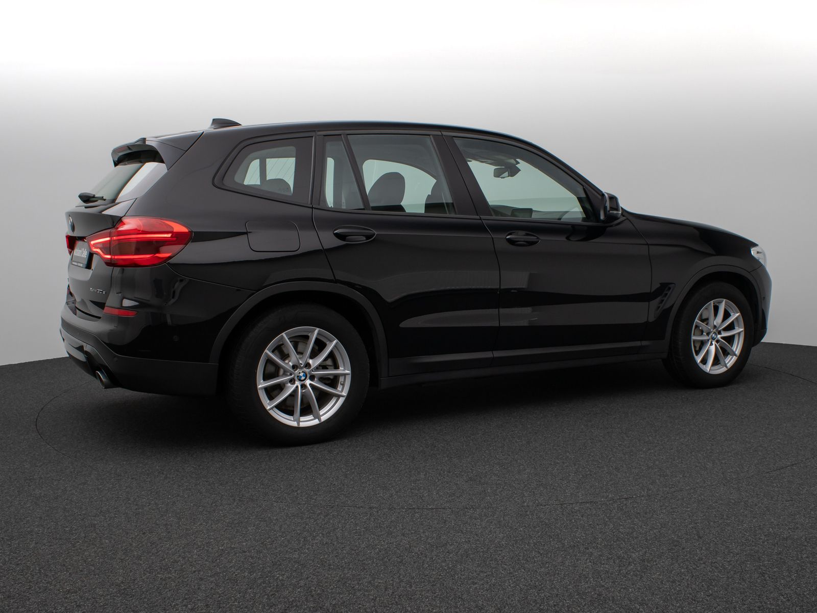 Fahrzeugabbildung BMW X3 xD30e Kamera DAB HiFi CockPitPro Alarm Sport