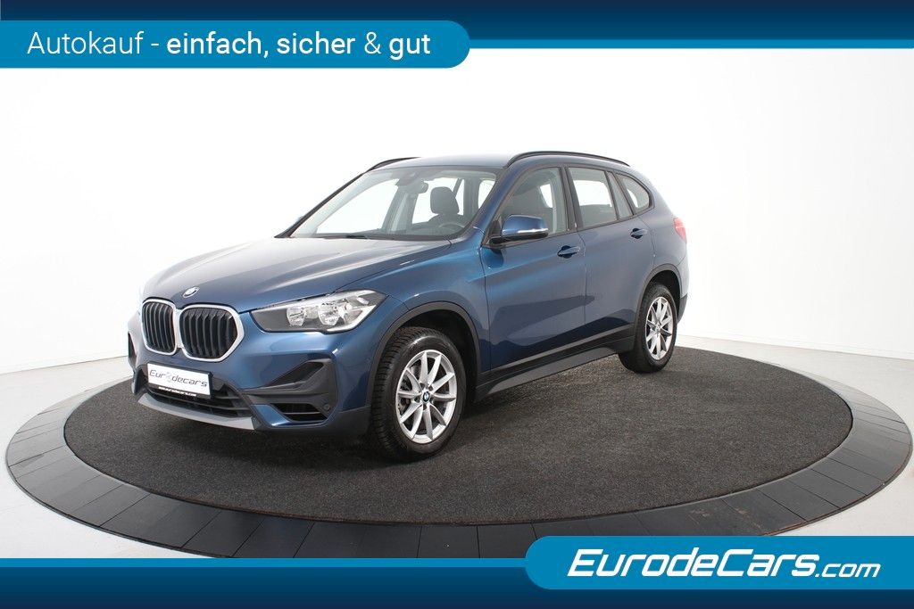BMW X1 sDrive18i *1.Hand*Navi*Standheizung*EHK* foto 5