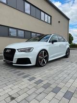Audi  - RS3 Sportback - wenig km - voll - 8Fach - - Audi RS3: Weiß