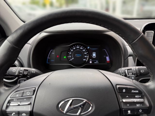 Fahrzeugabbildung Hyundai KONA Premium Elektro 2WD +LEDER+KLIMA+ACC+NAVI+S