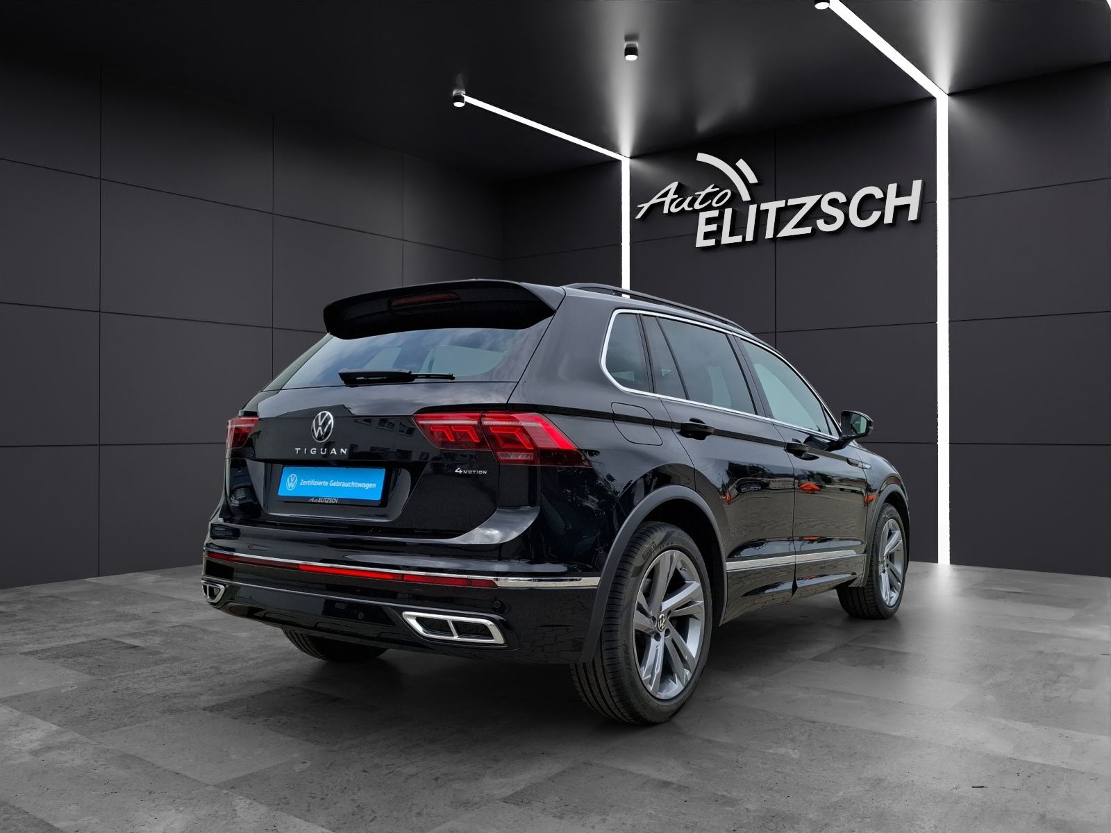 Fahrzeugabbildung Volkswagen Tiguan TSI R-Line 4M DSG Matrix AHK Navi Pano AI