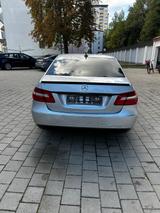 Mercedes-Benz E 250 CDI 4MATIC BlueEFF. AVANTG. Autom. AVA... - Mercedes-Benz E 250 aus 2010: Cdi