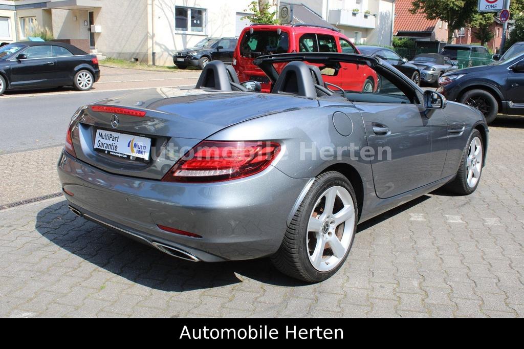 Mercedes-Benz SLC 180