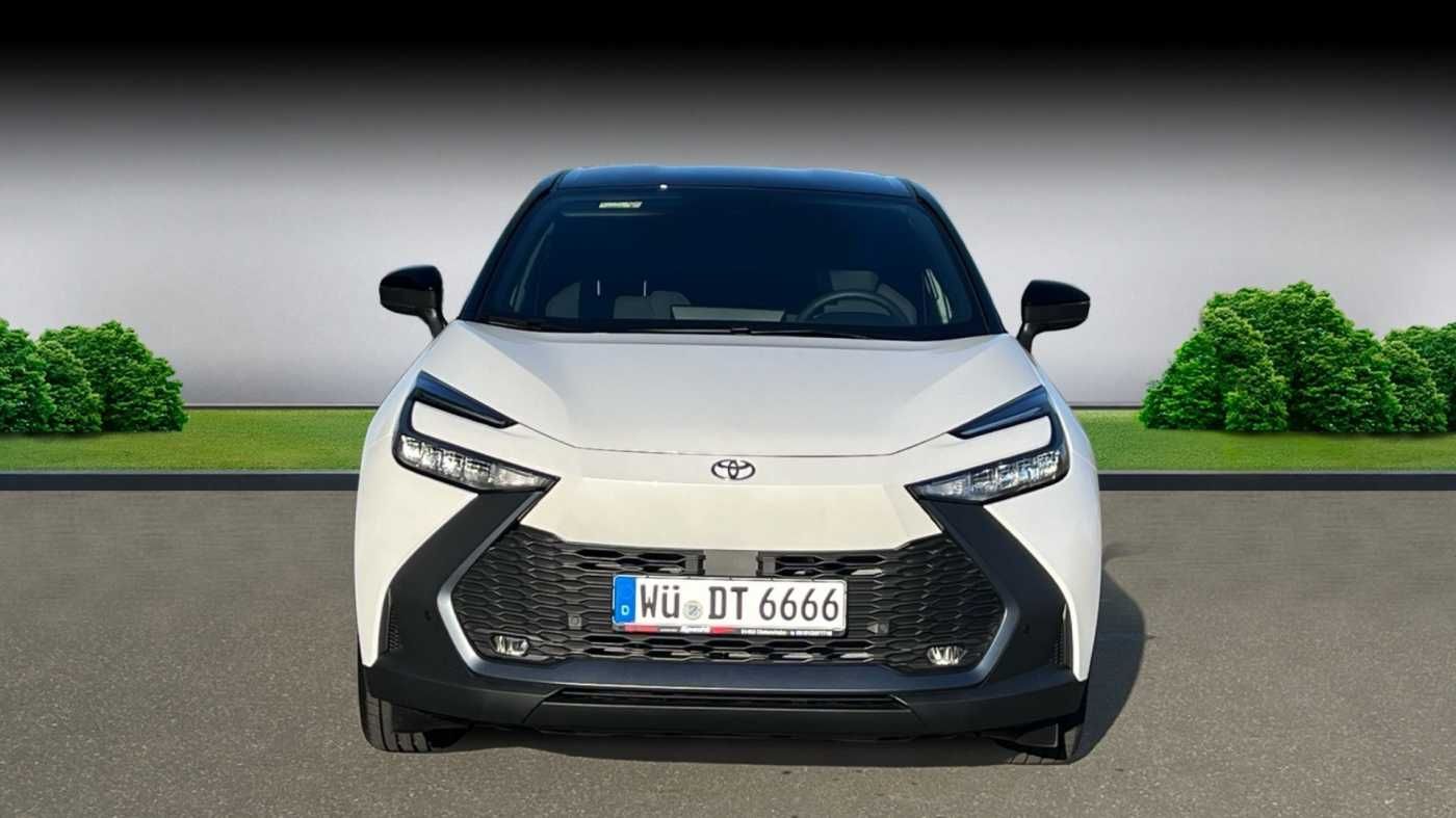Fahrzeugabbildung Toyota C-HR 1.8 Hybrid Team Deutschland | Carplay