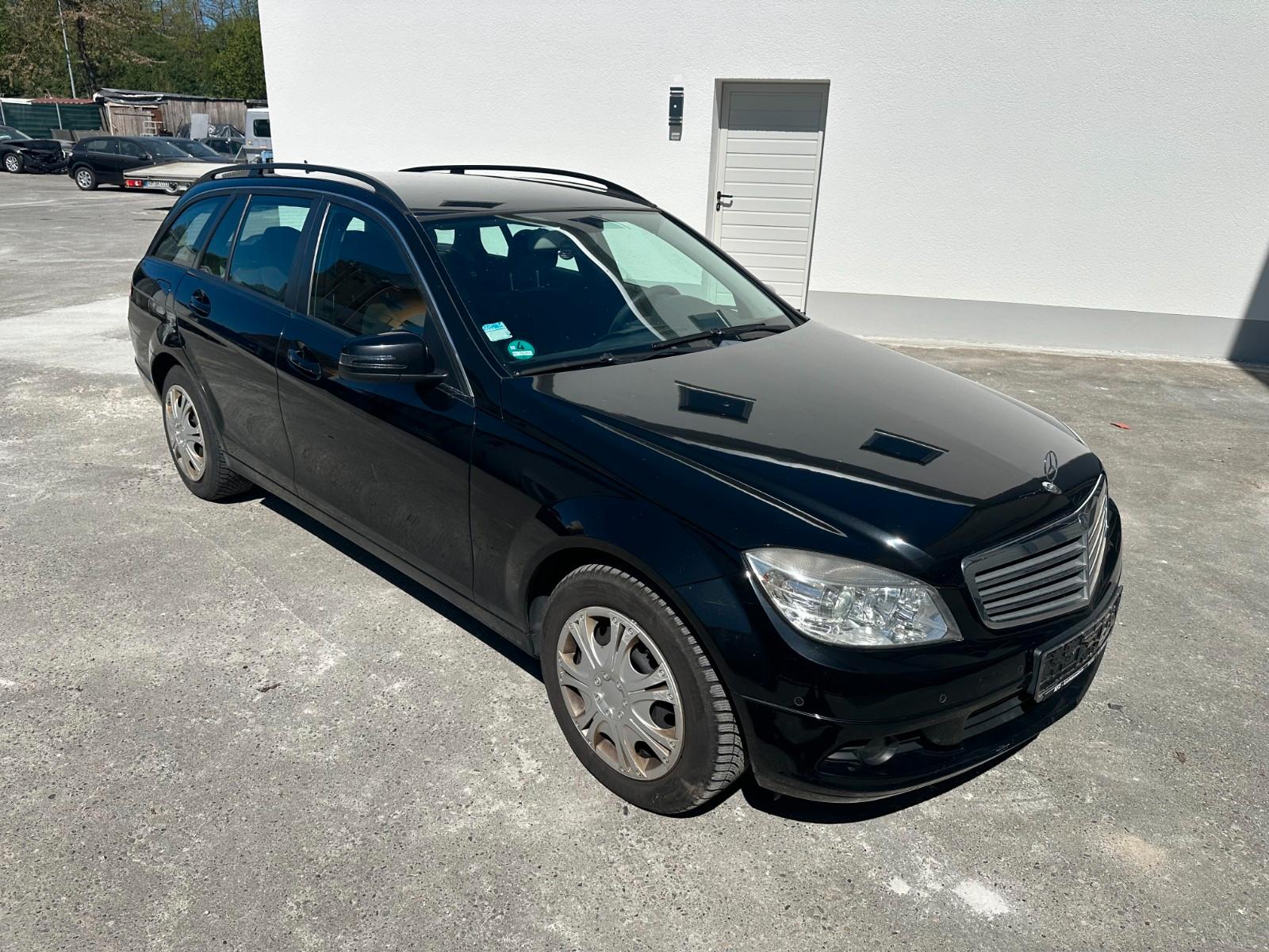 Mercedes-Benz C 220 CDI T ELEGANCE