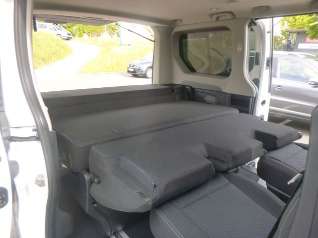 Fahrzeugabbildung Opel Vivaro B Life >Liegen/8Sitze/Navi/SHZ<