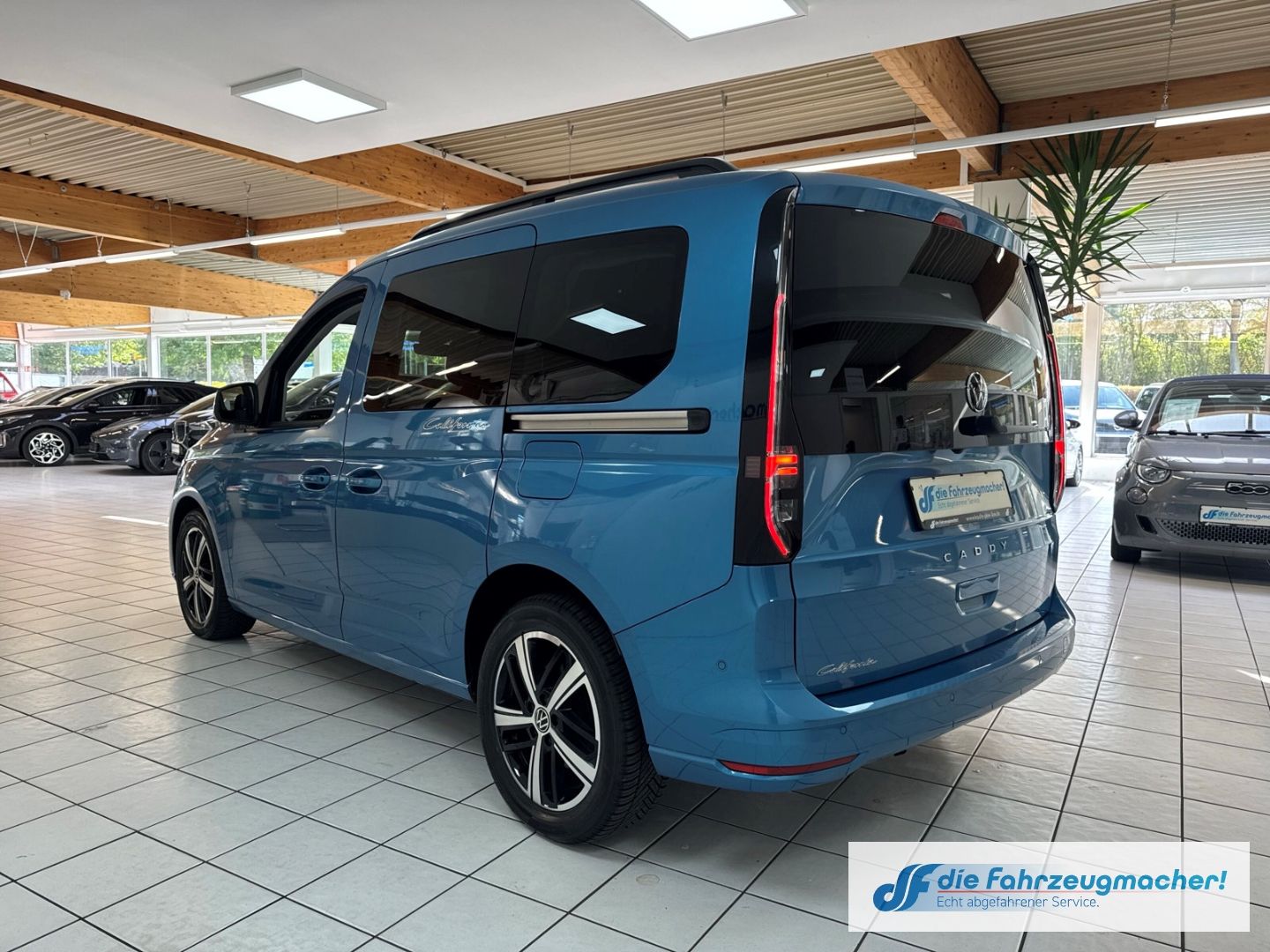 Fahrzeugabbildung Volkswagen Caddy California 2.0 TDI EU6d Panorama Navi LED