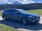 Ford Mondeo 2,0 EcoBlue 110kW Titanium Turnier *LED* - blaue Ford Mondeo