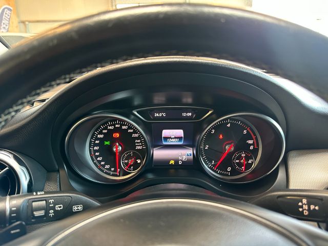 MYAUTOCENTER – Gebraucht- und Jahreswagen mit Werkstattservice in Pfaffenhofen Mercedes-Benz GLA 220 CDI d 4Matic *LED*Kamera*