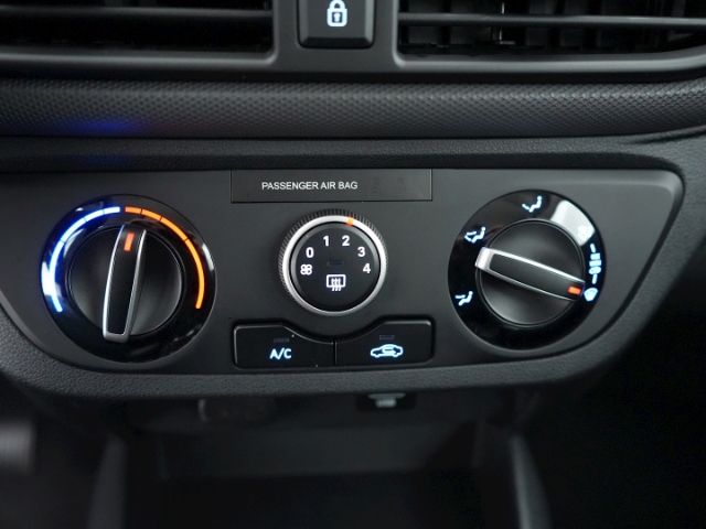 i10 TREND+SITZHEIZUNG+LENKRADHEIZUNG+PARKPILOT H