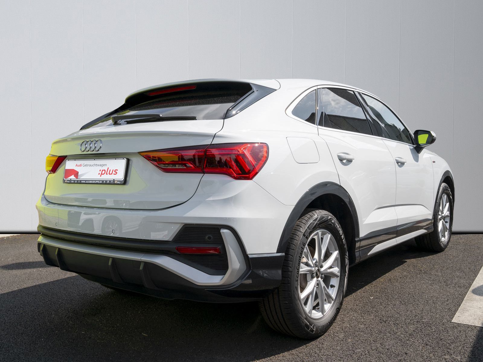 Audi Q3 Sportback 35 TFSI S line AHK LED Navi Plus Si foto 3
