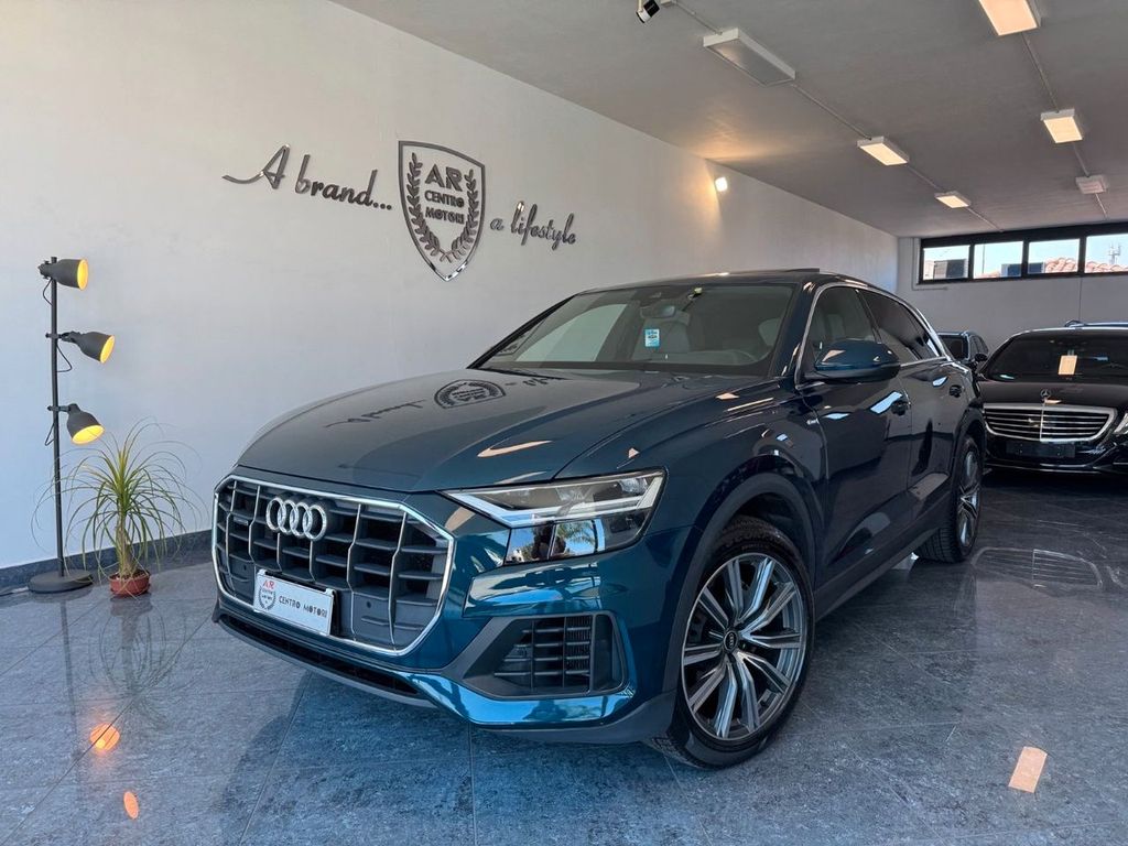 Image of Audi Q8