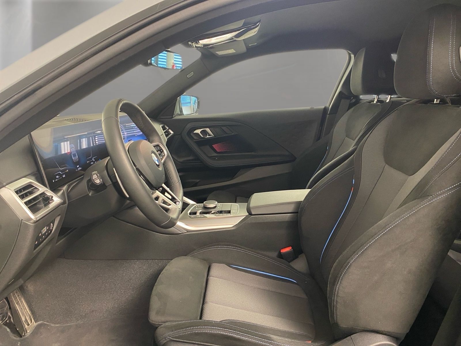BMW 218 - Bild 9