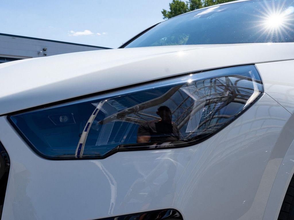 BMW iX2 - Bild 21