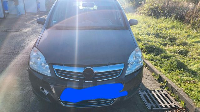 Opel zafira 1.8 Motor Benzin kein TÜV