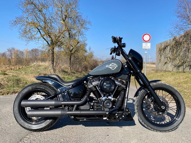 Harley-Davidson M8 Softail, wie Low Rider, Kess Tech, 200er, ...