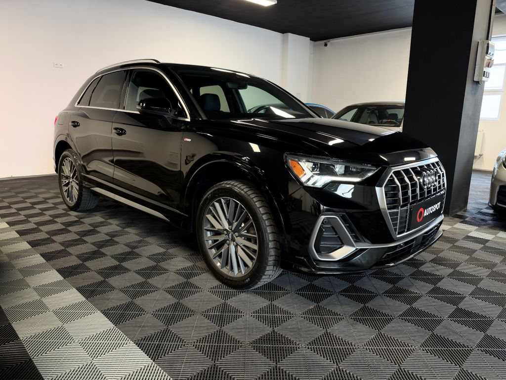 Image of Audi Q3