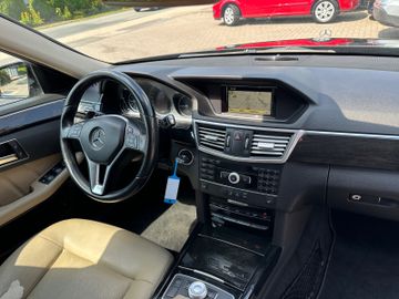 Mercedes E 220 - 9