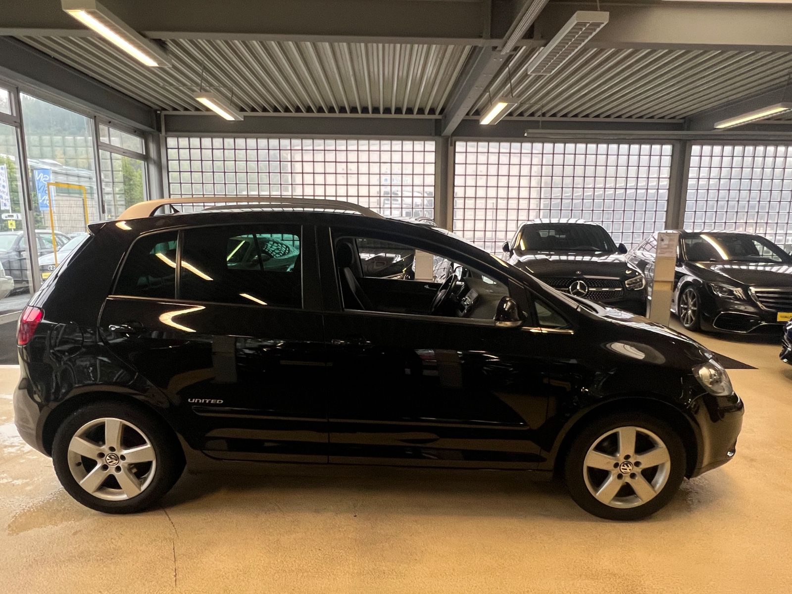 Fahrzeugabbildung Volkswagen Golf Plus V United *1.HAND*SCHECKHEFTGEPFLEGT*