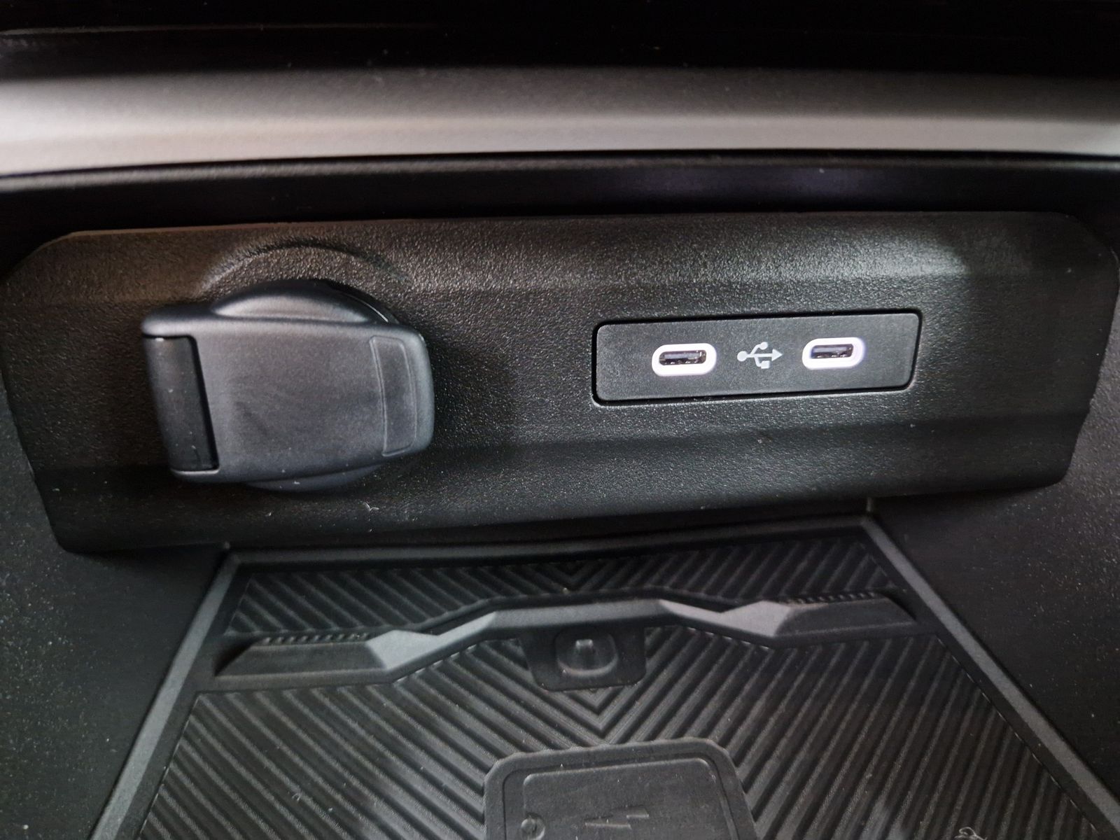 DACIA Bigster  Journey Hybrid 155 Winter-Plus – Bild 20