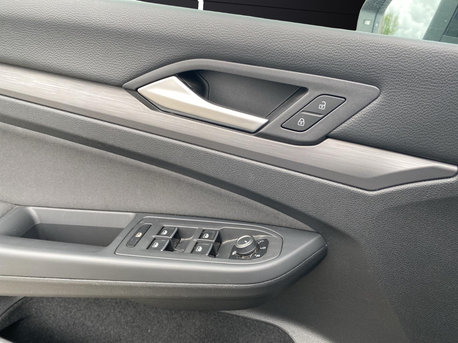 Volkswagen Golf VIII Lim. Style, миниатюра 13