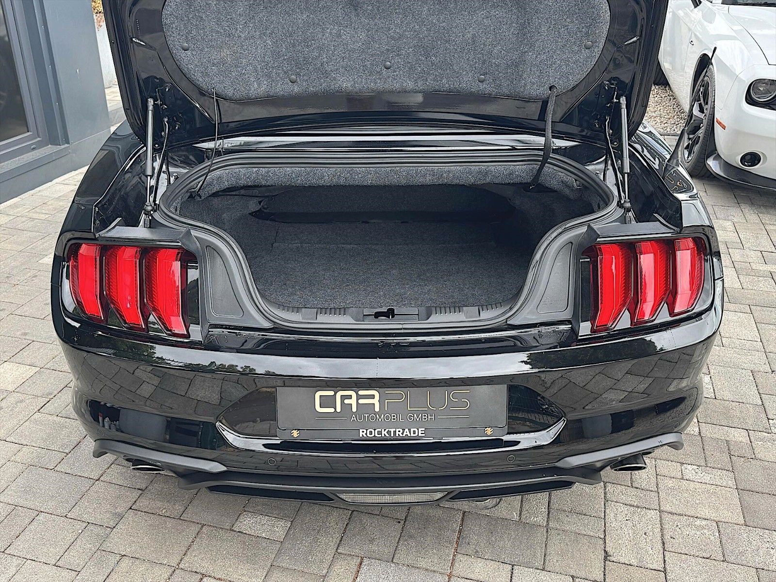 Fahrzeugabbildung Ford Mustang Shelby GT 500 Sport Cabrio Premium LED