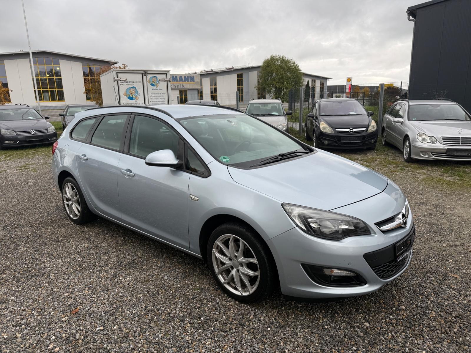 Opel Astra, 2013