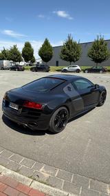 Audi R8 5.2 FSI R tronic Carbon Alcantara Keramik  - Audi R8 in Duisburg