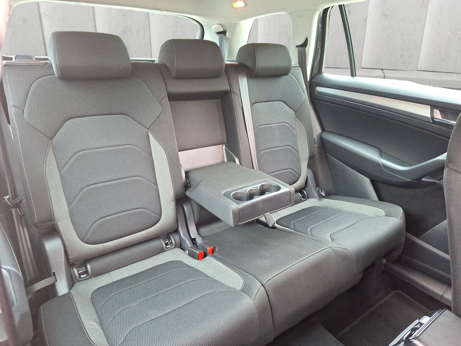 Fahrzeugabbildung SKODA Kodiaq 1.5L TSI*DSG*7-Sitz* Kamera*PDC*LED*ViCo*