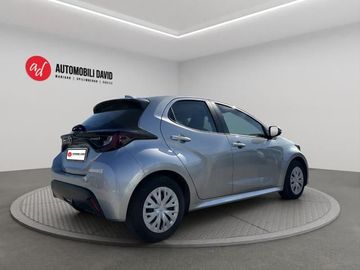 Toyota Yaris - 4