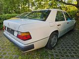 Mercedes-Benz Mercedes Benz w124 E200 LPG Gas - Mercedes-Benz E 200 mit LPG-Antrieb