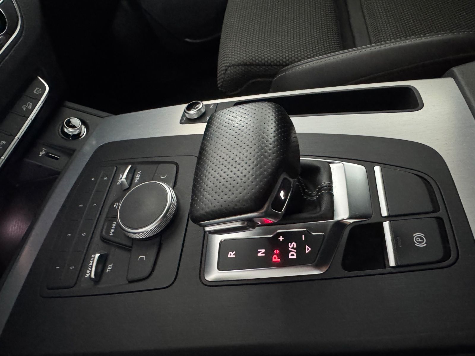 Audi Q5 quattro S-Line MMI Navi Kamera Voll-LED 19 foto 21
