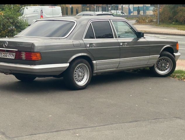 Mercedes-Benz Mercedes w126 Oldtimer mit H Kennzeichen