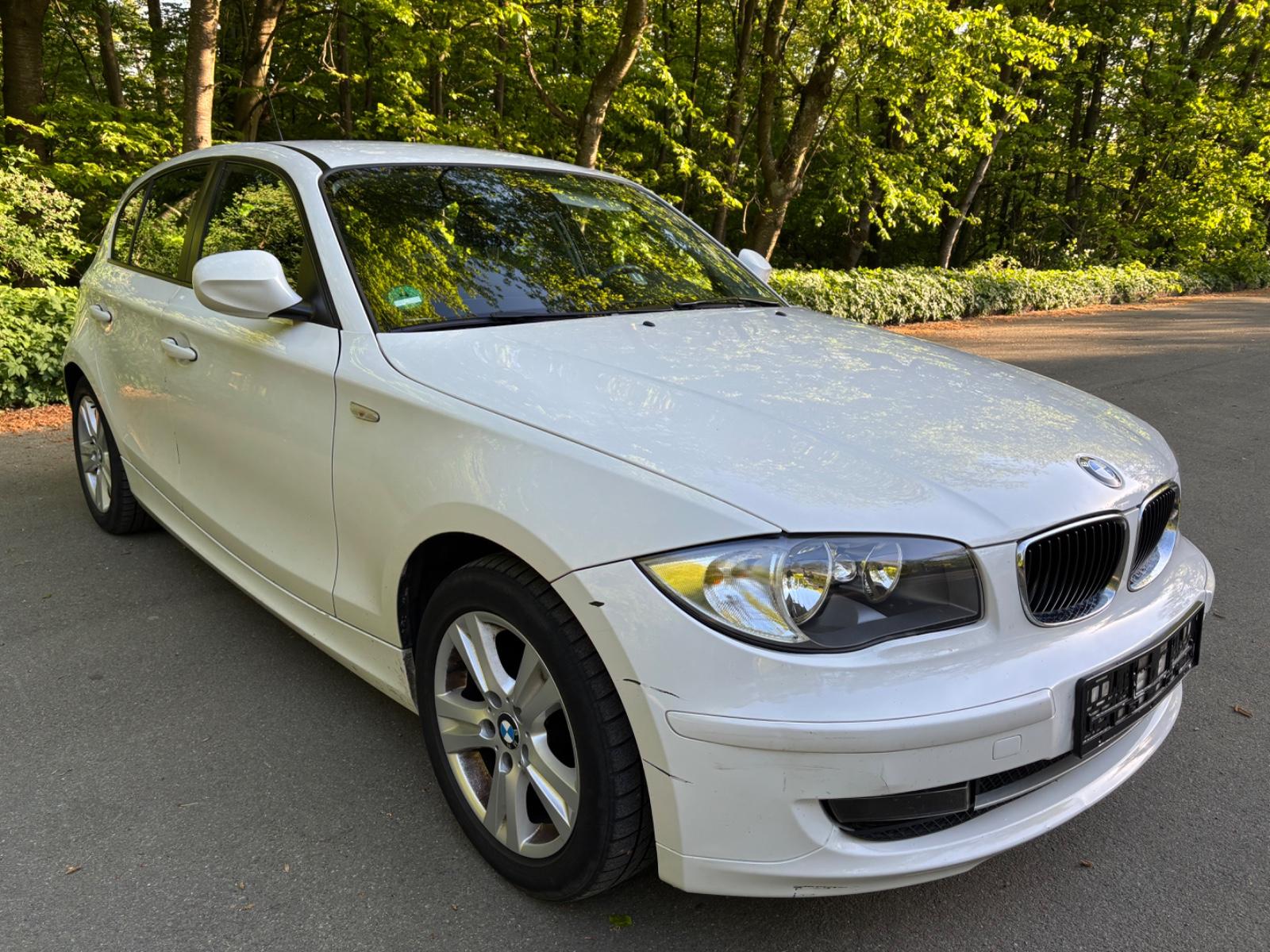 BMW 118d Limousine ~PDC~ALU~
