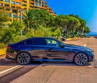 صورة 7 لـ 2023 BMW I5