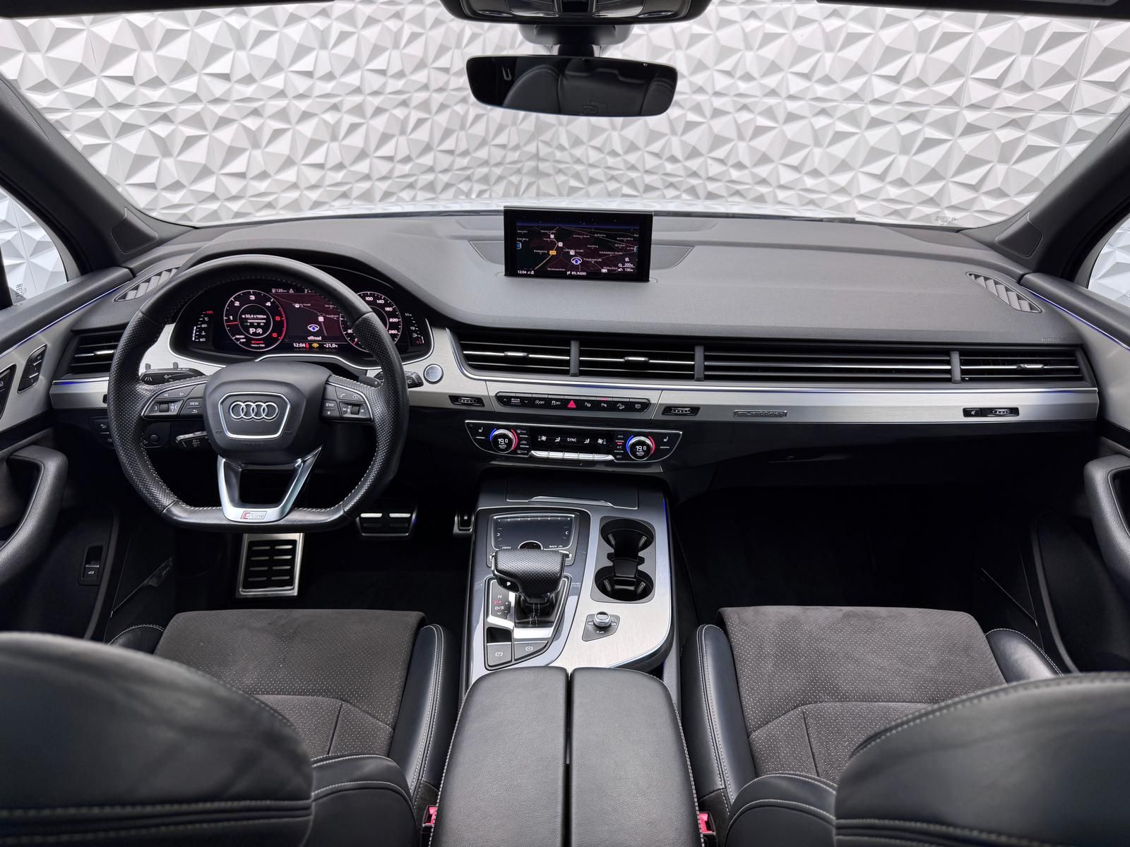 Fahrzeugabbildung Audi 3.0 TDI QUA/S-LINE/PANO/ALLRADLENK/STHZ/LUFT/AHK