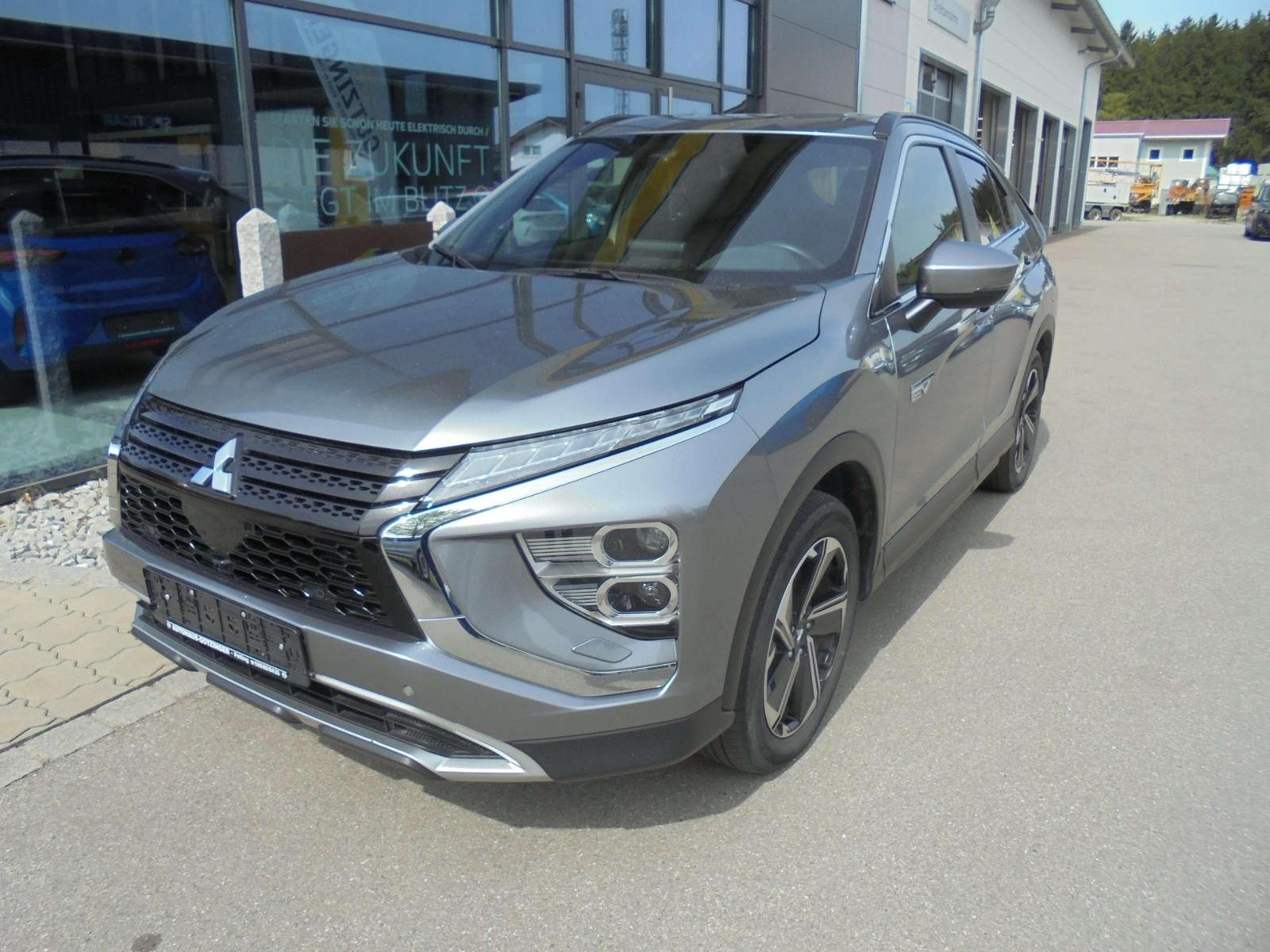 Mitsubishi Eclipse Cross Plus Hybrid 4WD Anhängerkupplung