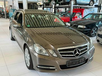 Mercedes E 300 - 6